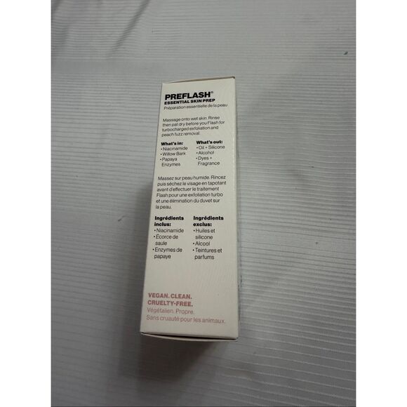 Dermaflash Luxe + The Essentials 4 Week Sonic Dermaplaning Refill Kit NEW SEALED - Picture 2 of 7